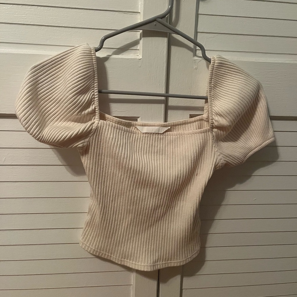 H&M Cream Ribbed Puff Sleeve Blouse